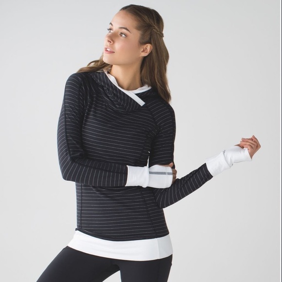 Lululemon Think Fast Hoodie Women’s Size 4 Black and White Striped - Picture 5 of 5